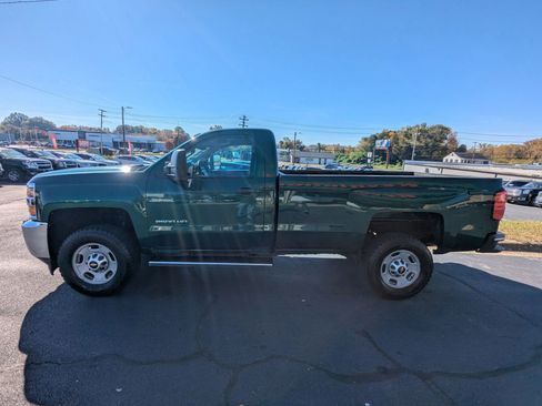 Used 2016 Chevrolet Silverado 2500 W/T image 4