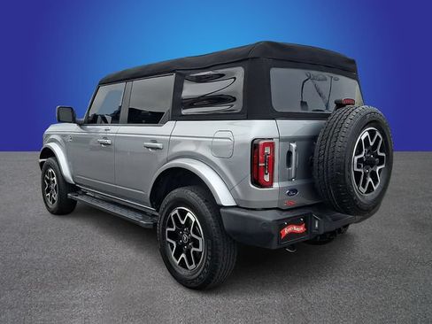 Used 2023 Ford Bronco Outer Banks AWD/4WD image 7