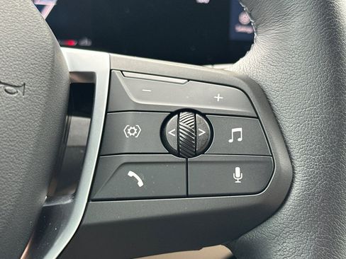 Used 2025 BMW X1 xDrive28i w/ Convenience Package image 32