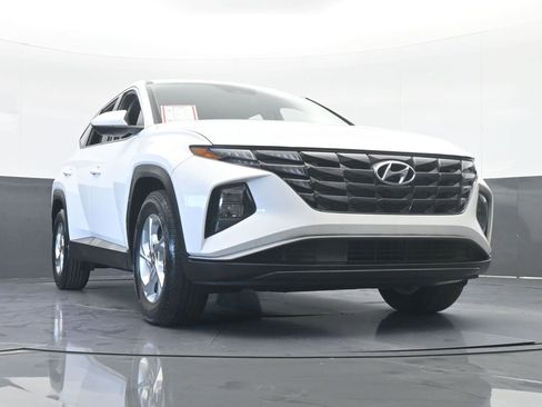 Used 2023 Hyundai Tucson SE image 55