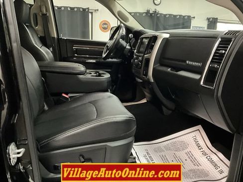 Used 2018 RAM 3500 Laramie AWD/4WD image 35