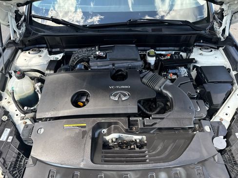 Used 2020 INFINITI QX50 Luxe w/ Navigation Package AWD/4WD image 17
