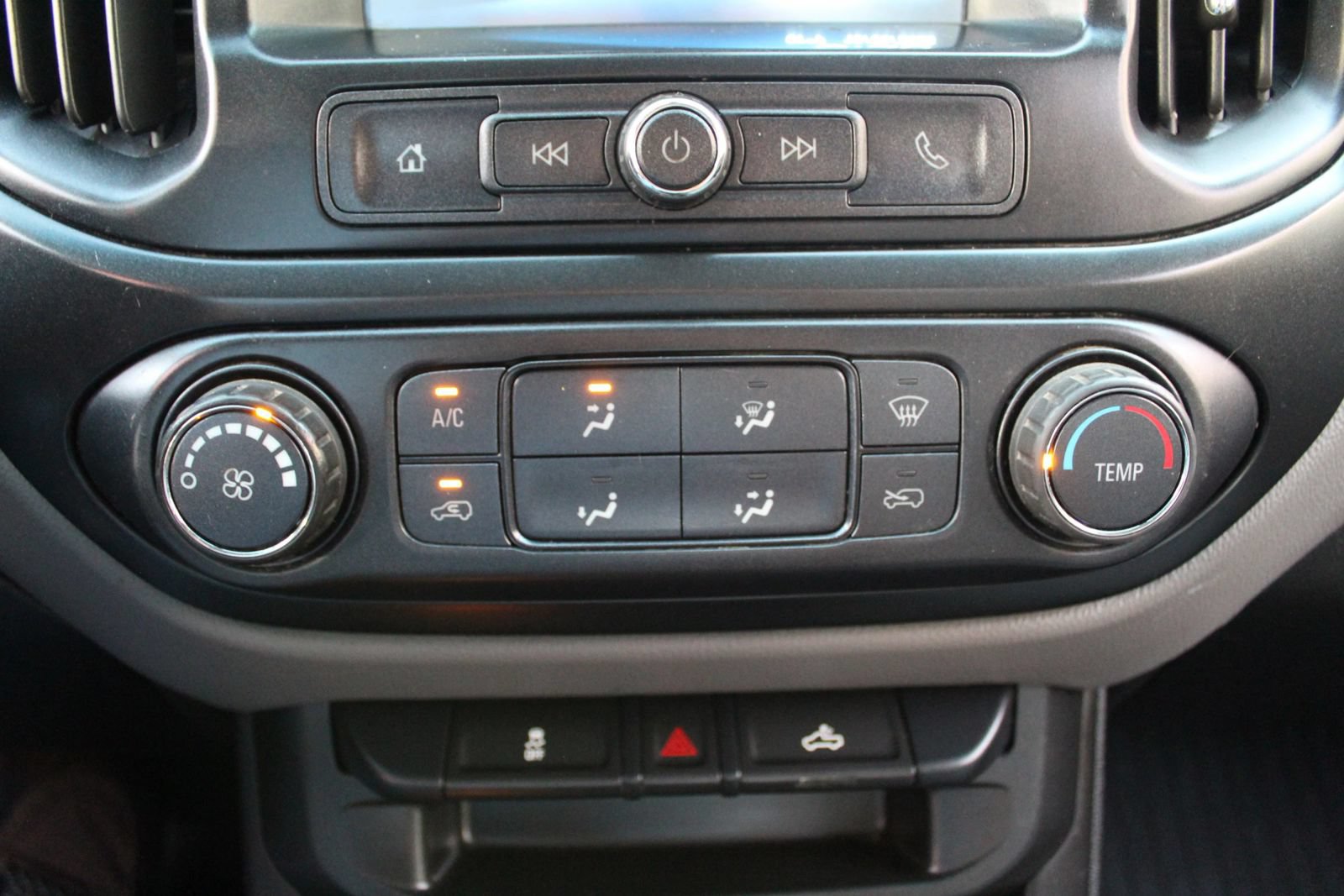 Used 2018 Chevrolet Colorado W/T w/ WT Convenience Package RWD image 21