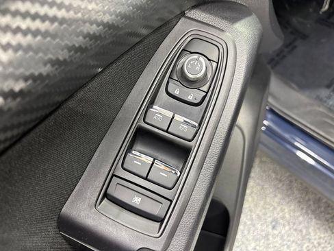 Used 2025 Subaru Ascent Premium AWD/4WD image 31