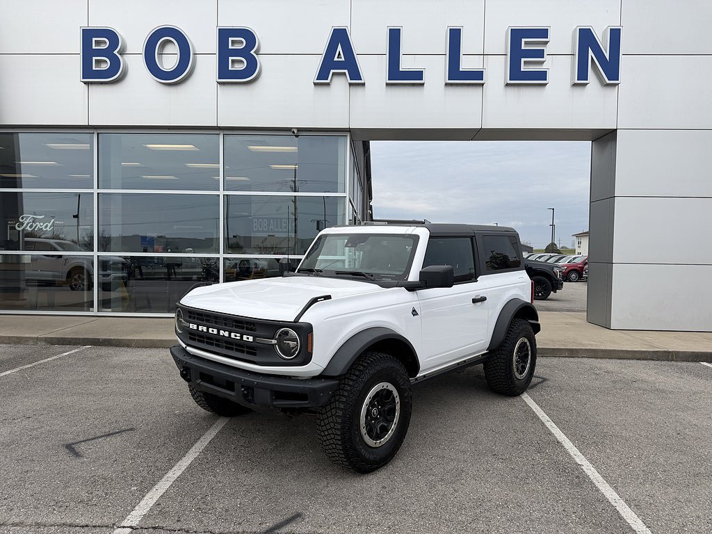 Used 2023 Ford Bronco Black Diamond w/ Sasquatch Package AWD/4WD image 1