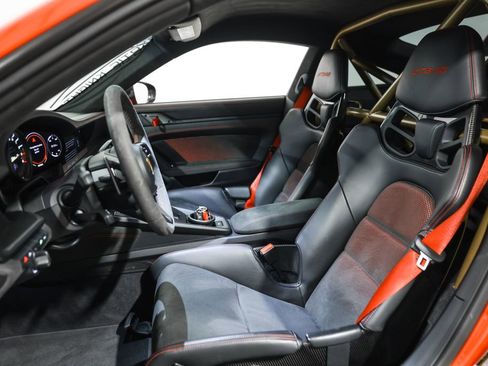 Used 2023 Porsche 911 GT3 RS RWD image 32