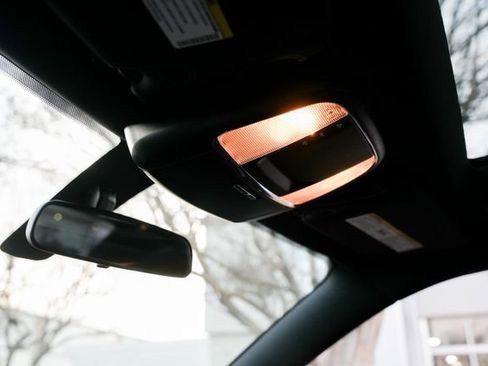 Used 2020 Dodge Charger SXT w/ Blacktop Package image 21