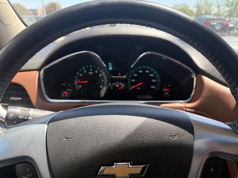 Used 2017 Chevrolet Traverse Premier w/ LPO, 'HIT The Road' Package AWD/4WD image 8