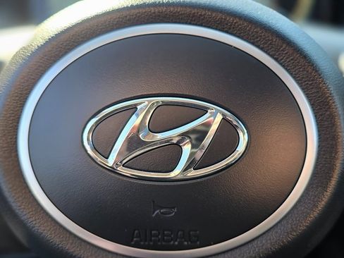 Certified 2023 Hyundai Tucson SEL w/ Convenience Package image 20