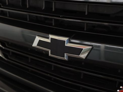 Used 2018 Chevrolet Silverado 1500 LT w/ All Star Edition image 31