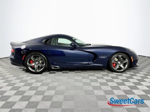 Used 2016 Dodge Viper GTS RWD image 8