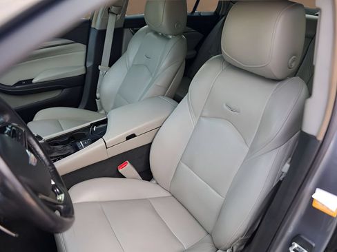 Used 2019 Cadillac CTS Sedan w/ Seating Package RWD image 7