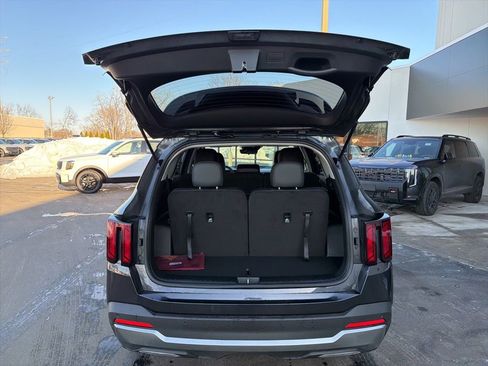 New 2026 Kia Sorento S AWD/4WD image 17