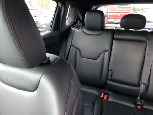 New 2026 Jeep Compass Limited image 14