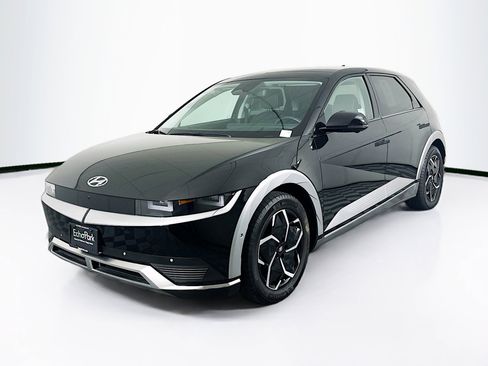 Used 2024 Hyundai Ioniq 5 Limited RWD image 3