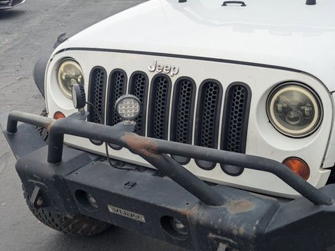 Used 2012 Jeep Wrangler Sport image 9