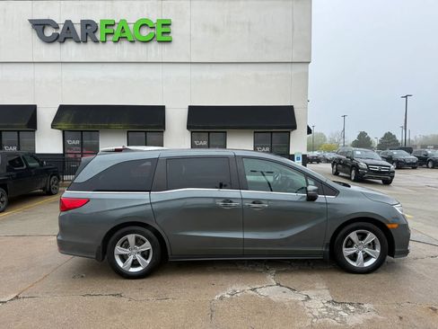 Used 2019 Honda Odyssey EX image 14