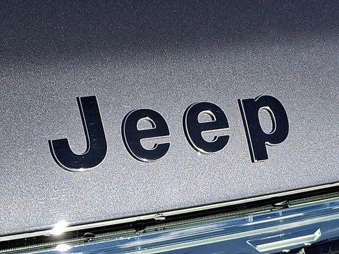 New 2026 Jeep Grand Wagoneer Limited AWD/4WD image 10