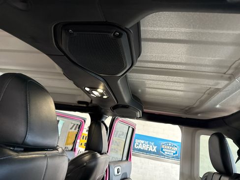 Used 2021 Jeep Wrangler Unlimited Sahara w/ Cold Weather Group image 33