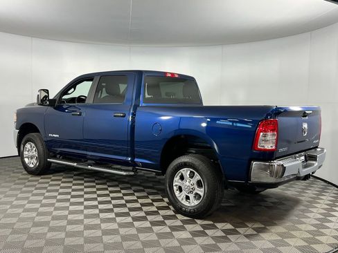 Used 2024 RAM 2500 Big Horn w/ Bed Utility Group image 9