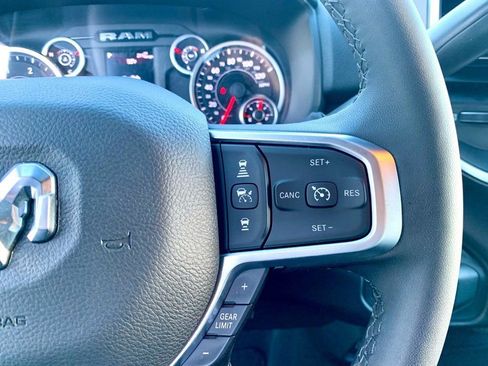 Used 2025 RAM 2500 Big Horn image 33