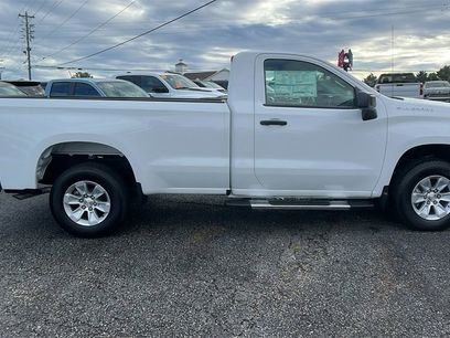 New 2025 Chevrolet Silverado 1500 W/T