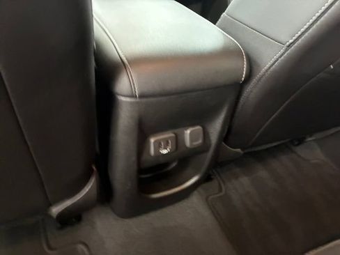 Used 2022 Chevrolet Colorado LT w/ Redline Special Edition image 19