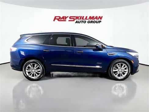 Used 2023 Buick Enclave Avenir w/ Avenir Technology Package image 8