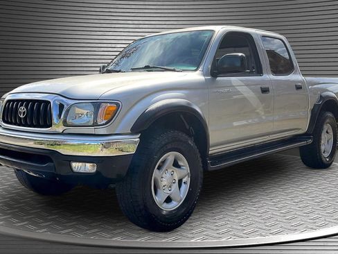 Used 2003 Toyota Tacoma PreRunner image 3