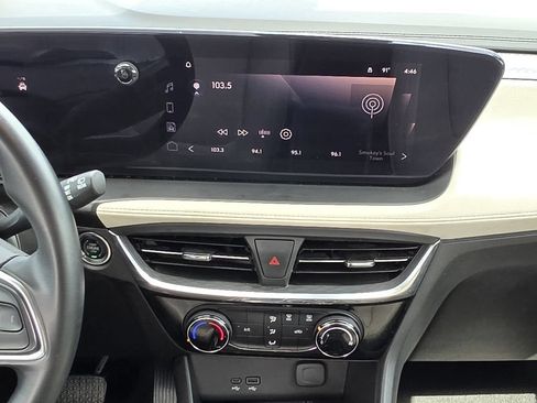 Used 2024 Buick Encore GX Sport Touring FWD image 20