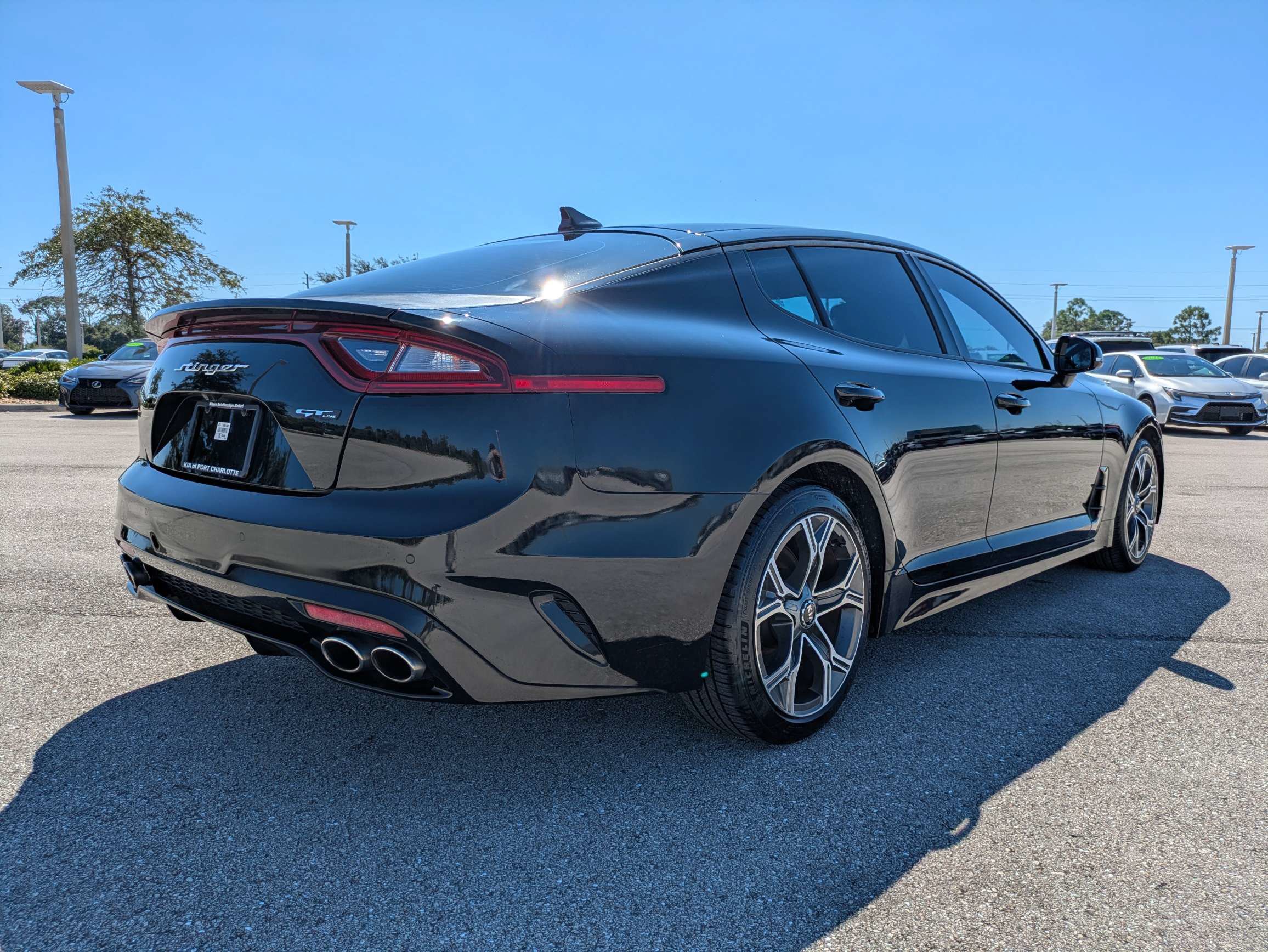 Used 2020 Kia Stinger GT-Line RWD image 4
