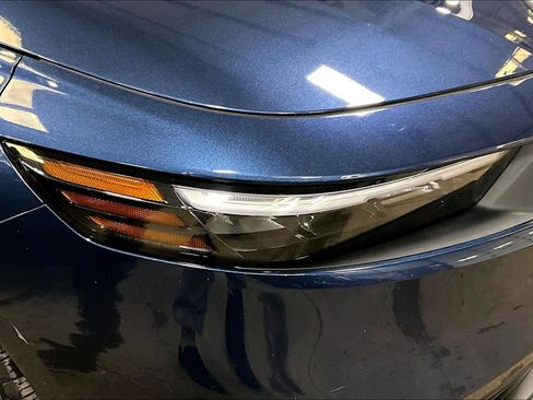 Used 2023 Honda Accord EX image 26