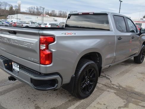 Used 2023 Chevrolet Silverado 1500 Custom image 5
