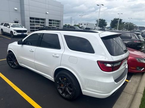 Used 2023 Dodge Durango R/T w/ Hemi Orange Plus Package AWD/4WD image 3