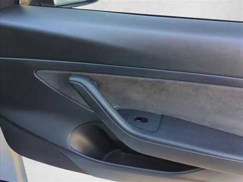 Used 2021 Tesla Model 3 Standard Range Plus RWD image 24