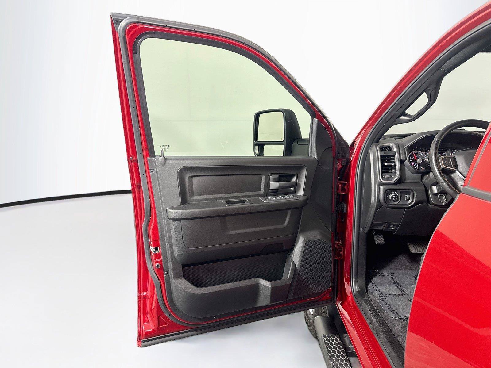 Used 2026 RAM 2500 Tradesman AWD/4WD image 42