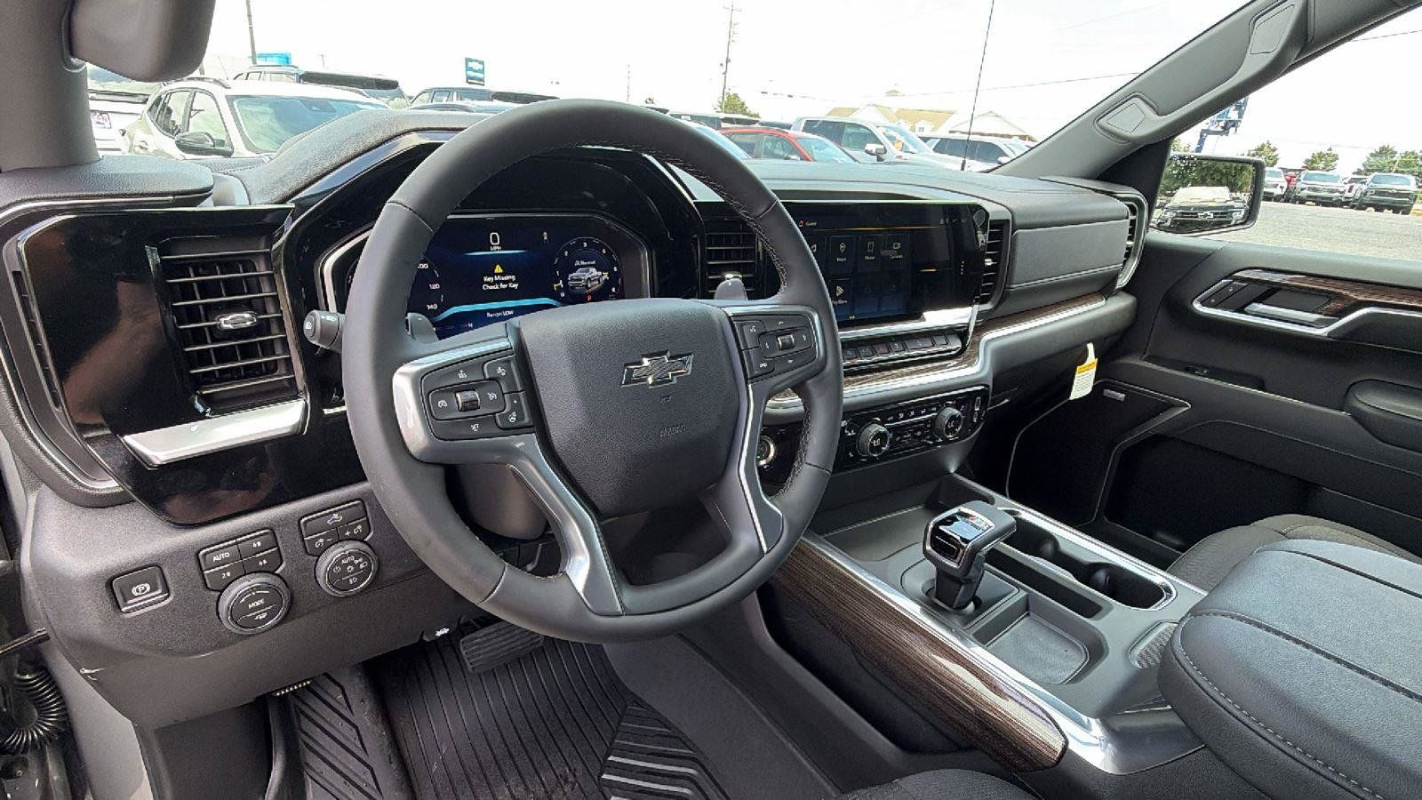 New 2026 Chevrolet Silverado 1500 RST AWD/4WD image 17