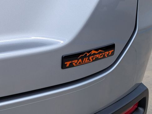 Certified 2025 Honda Pilot TrailSport image 30