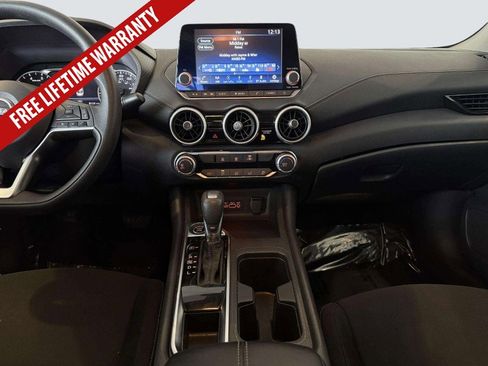Used 2024 Nissan Sentra SV FWD image 22