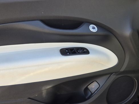 Used 2024 FIAT 500 e FWD image 17