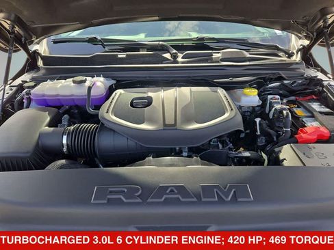 New 2026 RAM 1500 Express AWD/4WD image 13
