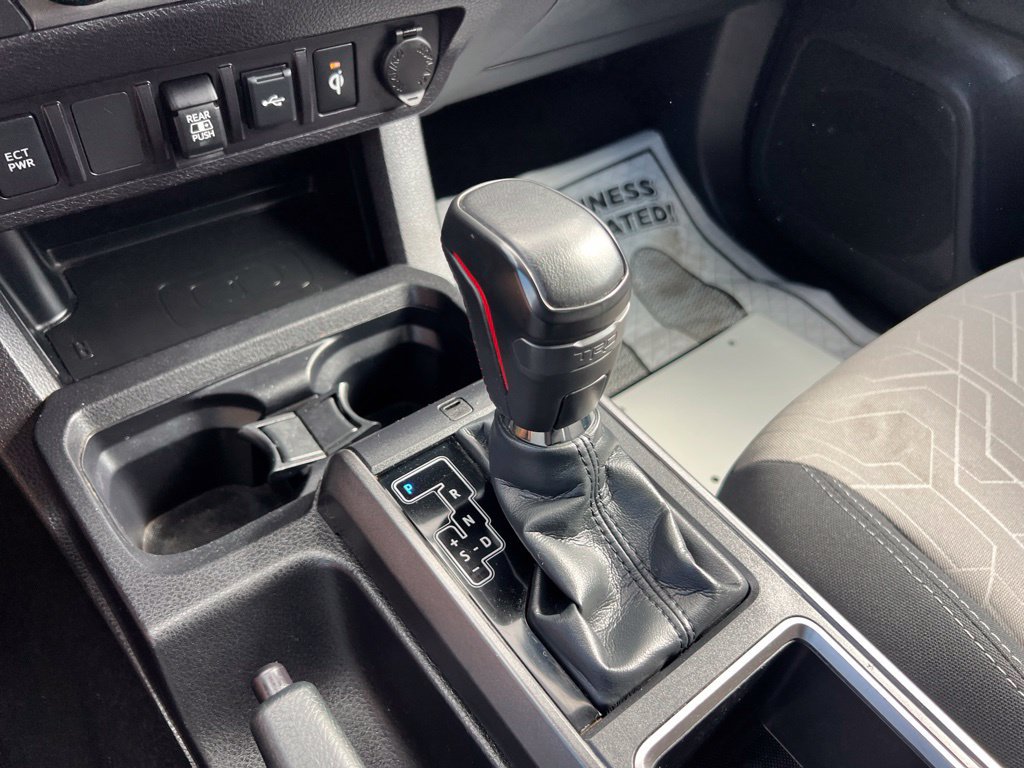 Used 2023 Toyota Tacoma TRD Off-Road w/ Black Out Package (TMS) AWD/4WD image 14