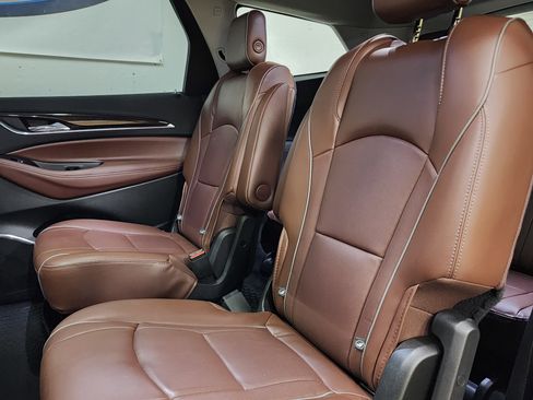 Used 2018 Buick Enclave Avenir w/ Avenir Technology Package image 18