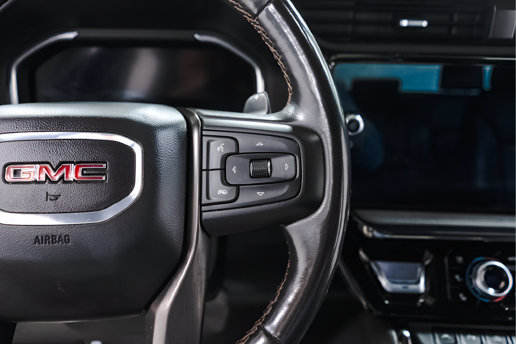 Used 2023 GMC Sierra 1500 AT4 AWD/4WD image 12