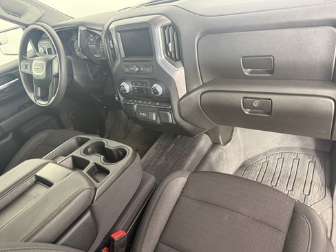 Used 2024 GMC Sierra 1500 Pro w/ Pro Value Package AWD/4WD image 11