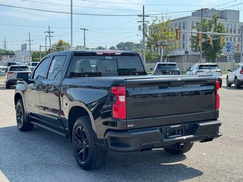 Used 2026 Chevrolet Silverado 1500 High Country w/ Midnight Edition AWD/4WD image 3