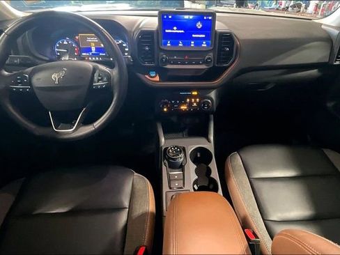 Used 2024 Ford Bronco Sport Outer Banks image 15