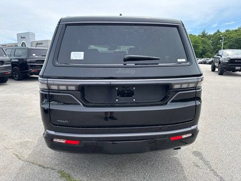 New 2026 Jeep Grand Wagoneer Limited AWD/4WD image 4