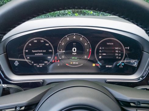 New 2025 Porsche Cayenne Turbo AWD/4WD image 18