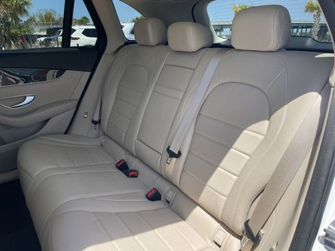 Used 2018 Mercedes-Benz GLC 300 image 11